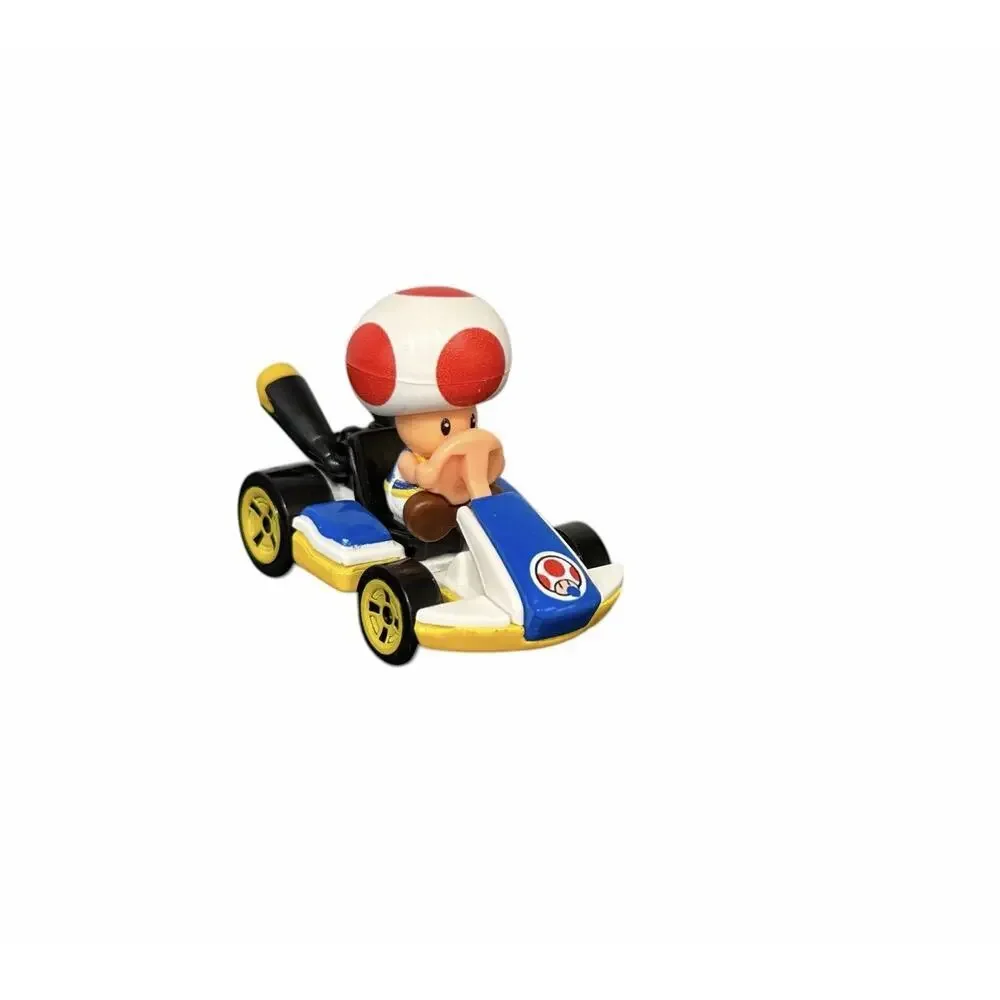 Mario Kart Hot Wheels Toad Standard Kart Die-Cast Car 2.25